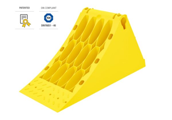 a829601001.jpg Calzatoia in PLS Gialla con Inserto in Acciaio – Modello CROWNY 463x160x190 mm