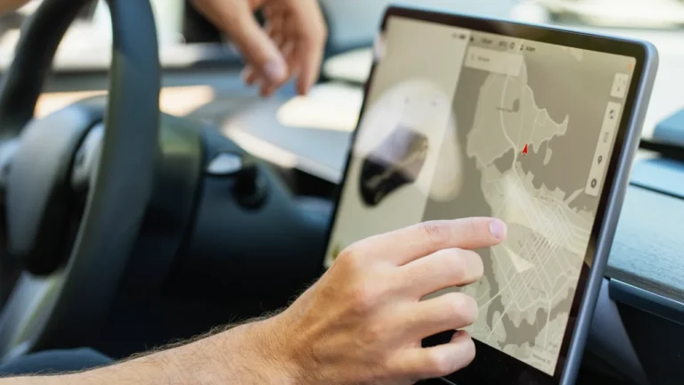 Come Trovare il Miglior Percorso per Camion: Guida Pratica per Autotrasportatori