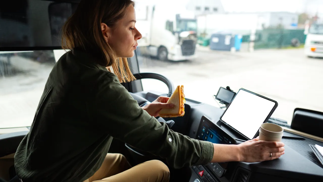 Come scegliere un’app navigatore per camion gratis e usarla bene (senza sorprese)