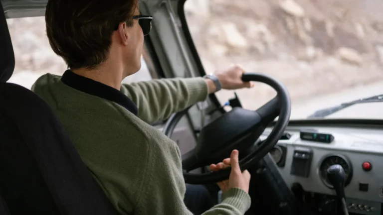 Posizione di guida corretta sul camion: come trovarla davvero